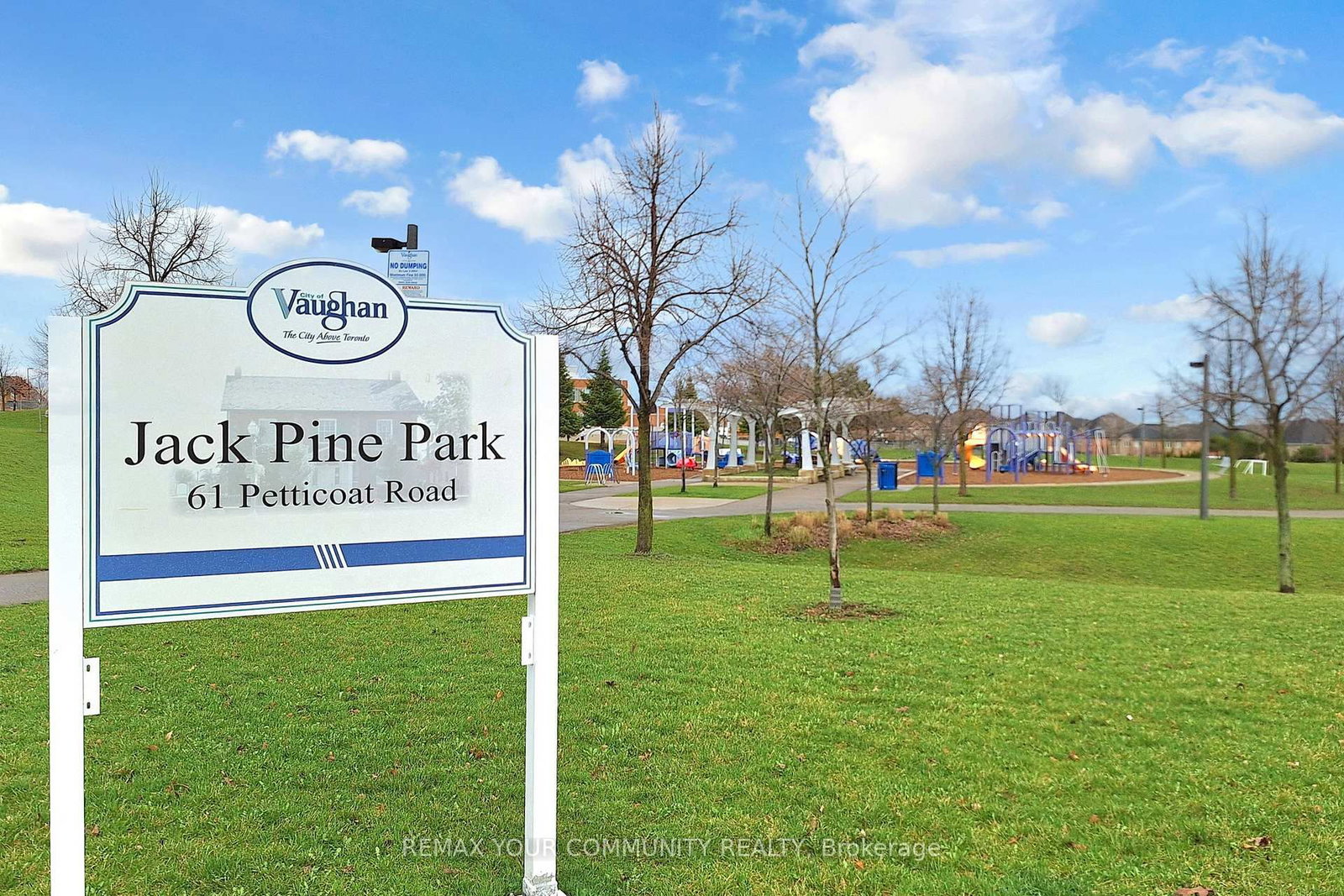 Semi-Detached House for sale at 139 Ascalon Drive, Vaughan, Ontario, L6A 0M4 - Patterson - MLS: N13012080