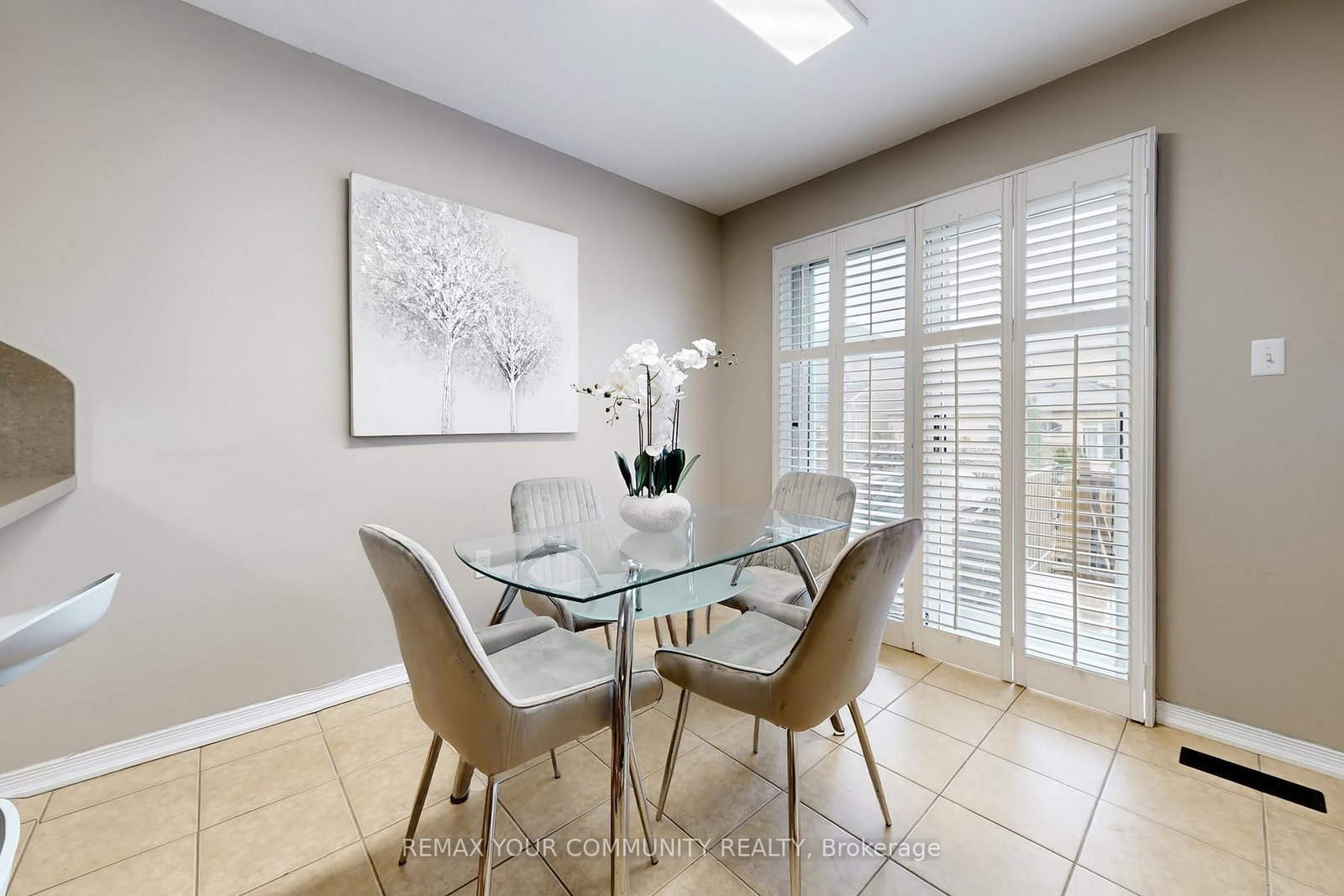 Semi-Detached House for sale at 139 Ascalon Drive, Vaughan, Ontario, L6A 0M4 - Patterson - MLS: N13012080