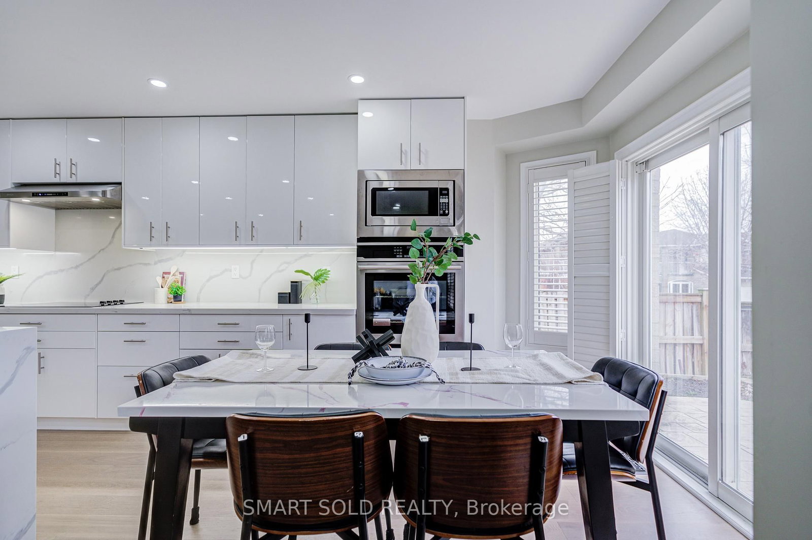 Semi-Detached House for sale at 53 Cassia Crescent, Vaughan, Ontario, L6A 3N3 - Maple - MLS: N13012110