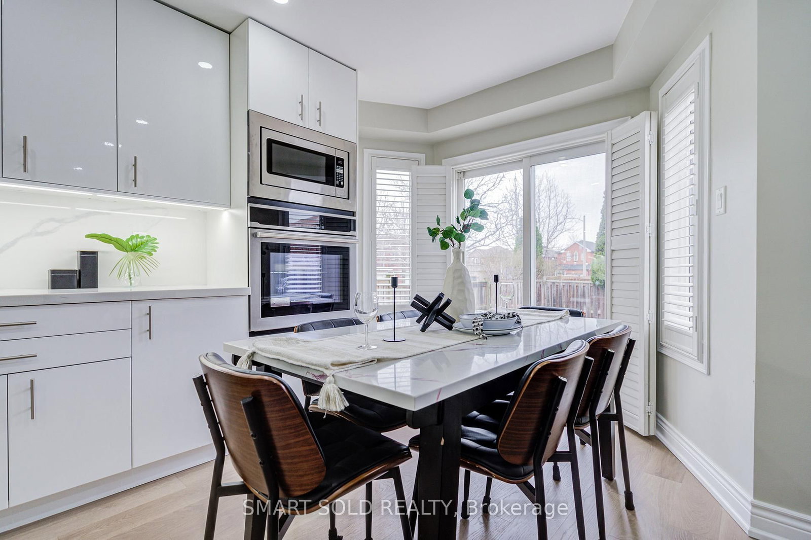 Semi-Detached House for sale at 53 Cassia Crescent, Vaughan, Ontario, L6A 3N3 - Maple - MLS: N13012110