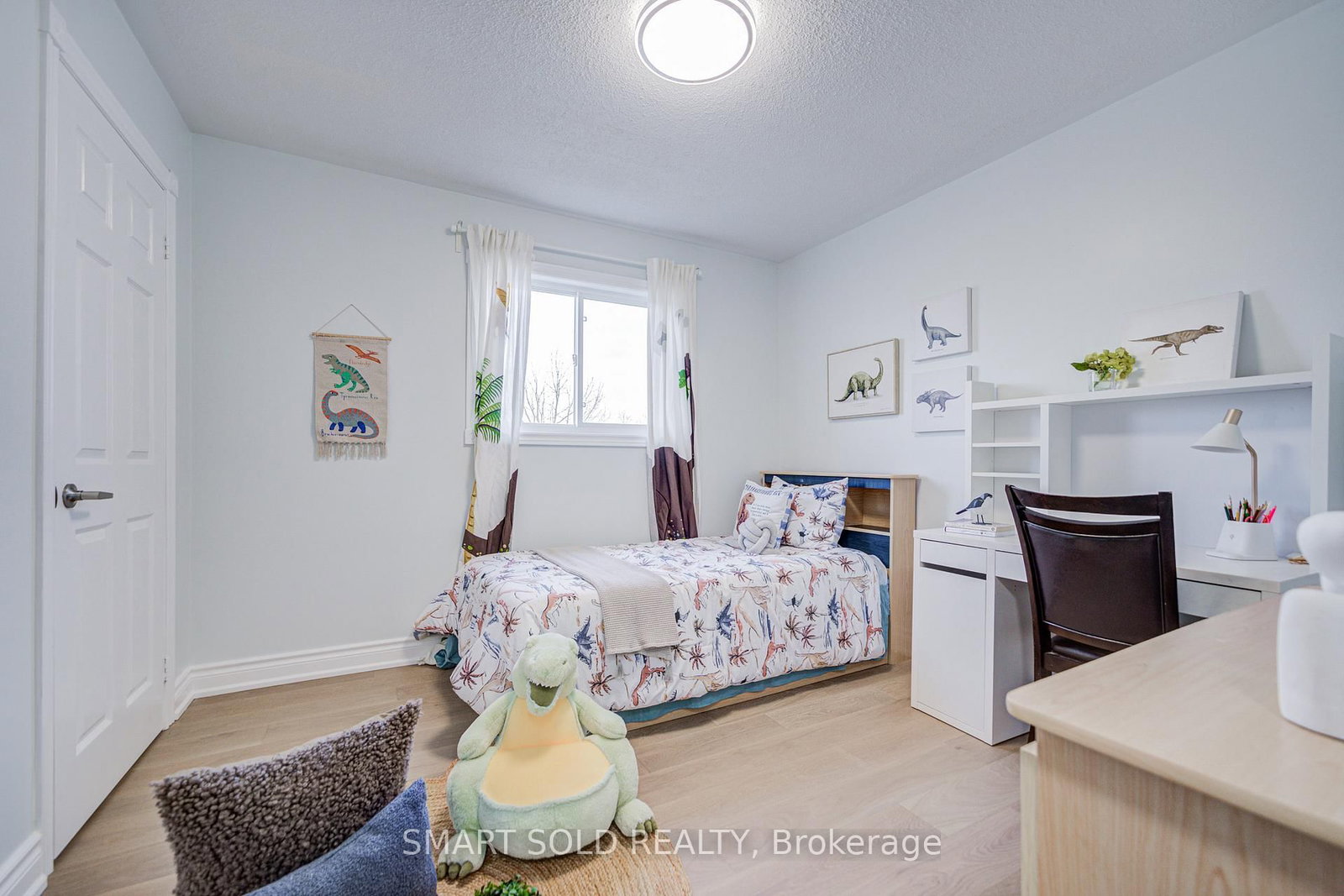 Semi-Detached House for sale at 53 Cassia Crescent, Vaughan, Ontario, L6A 3N3 - Maple - MLS: N13012110