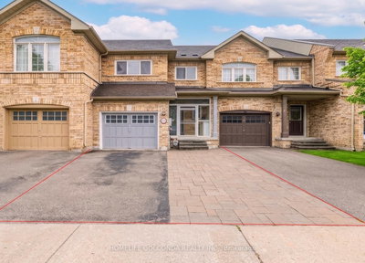15 Amulet Cres | Richmond Hill | Image