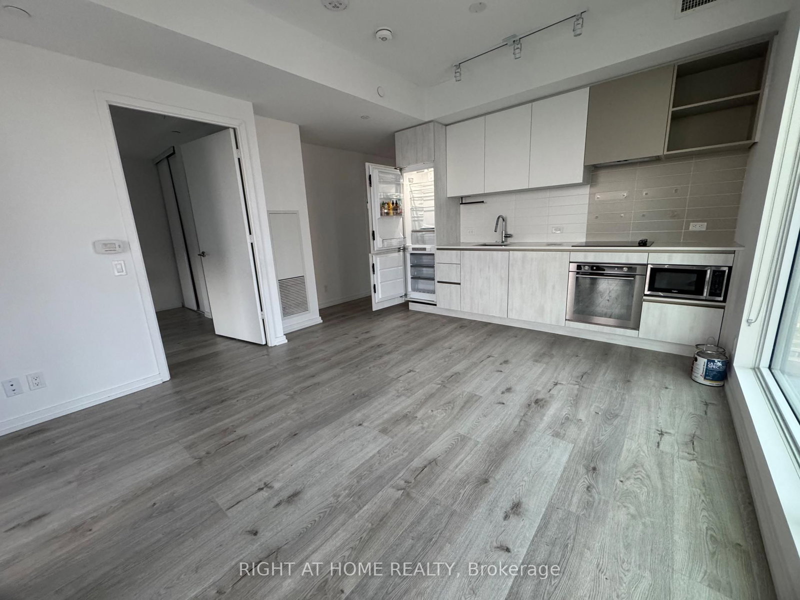 1000 Portage Parkway, Unit 2005 - Photo 16