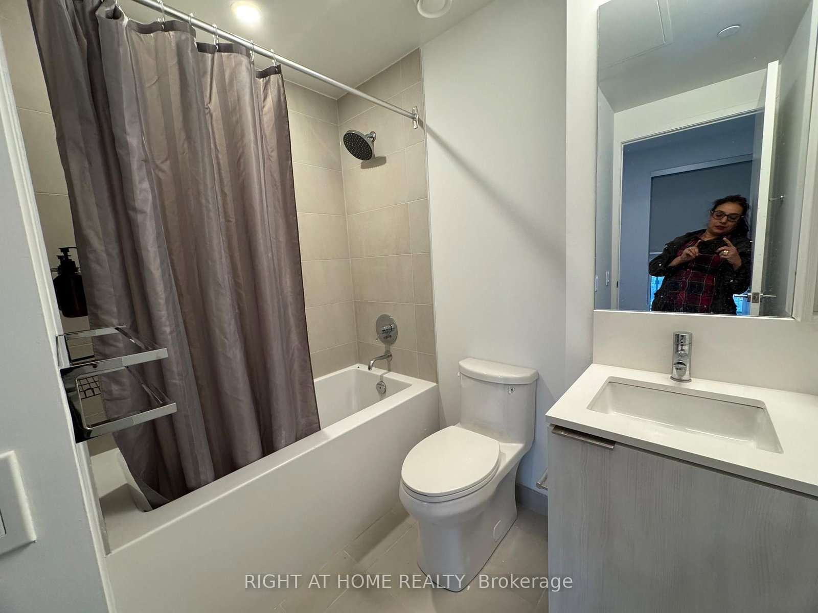 1000 Portage Parkway, Unit 2005 - Photo 26