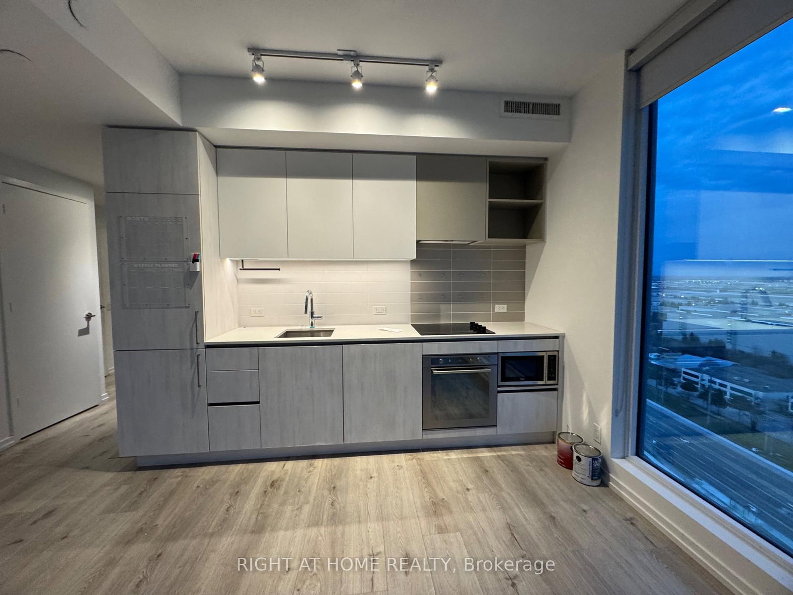 1000 Portage Parkway, Unit 2005 - Photo 39