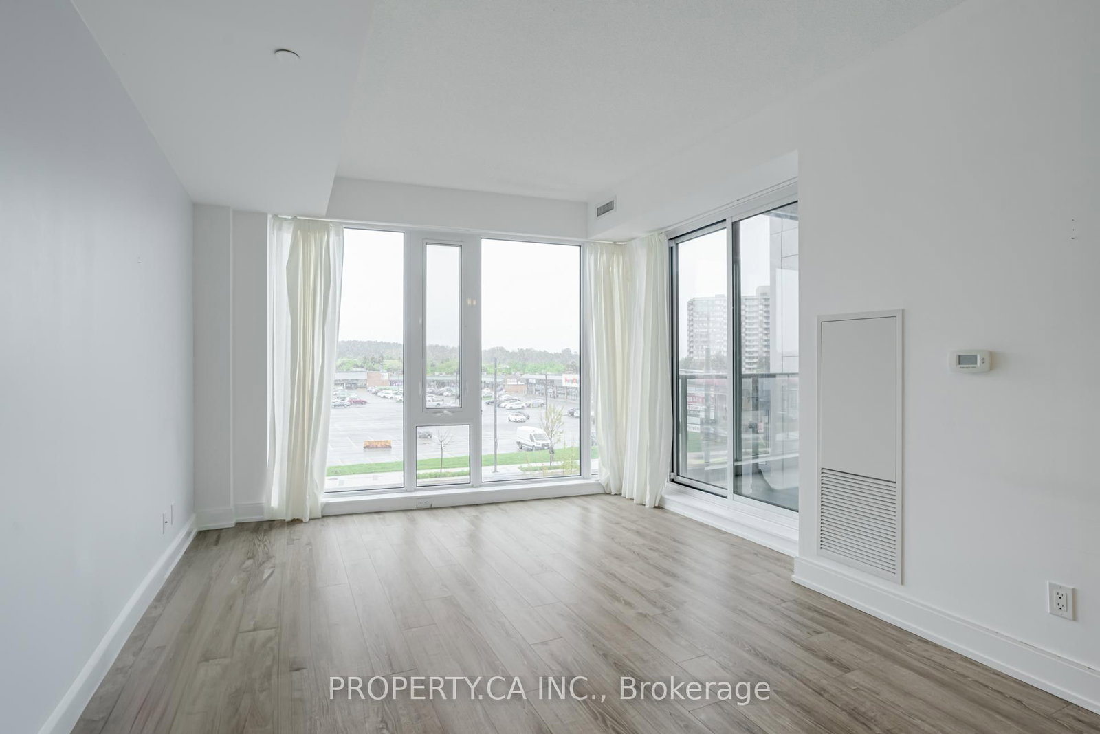 9600 Yonge Street, Unit 305B - Photo 13