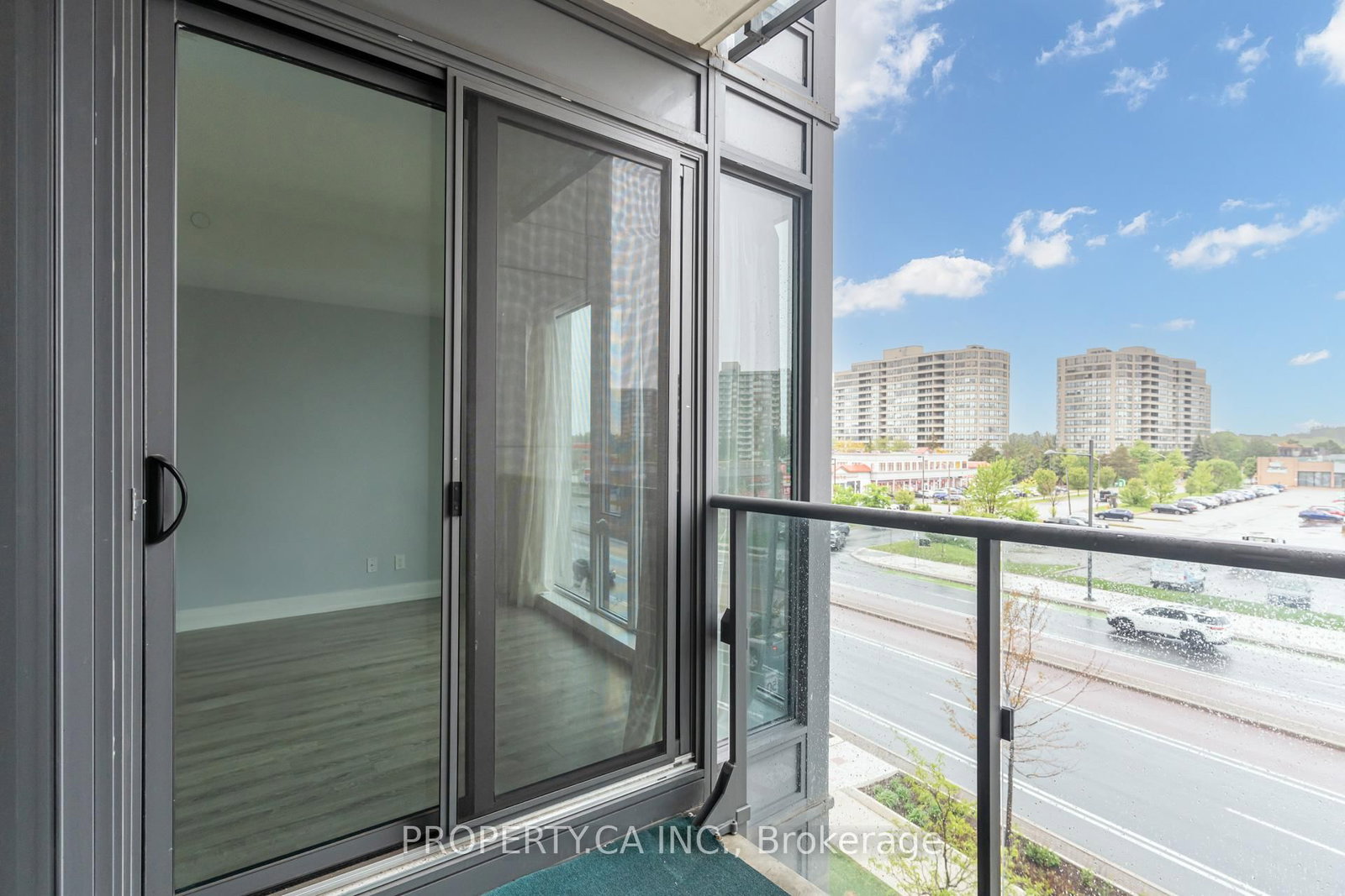 9600 Yonge Street, Unit 305B - Photo 23