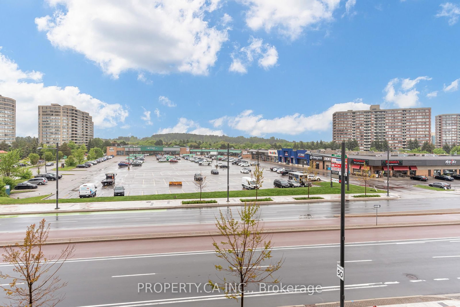 9600 Yonge Street, Unit 305B - Photo 24