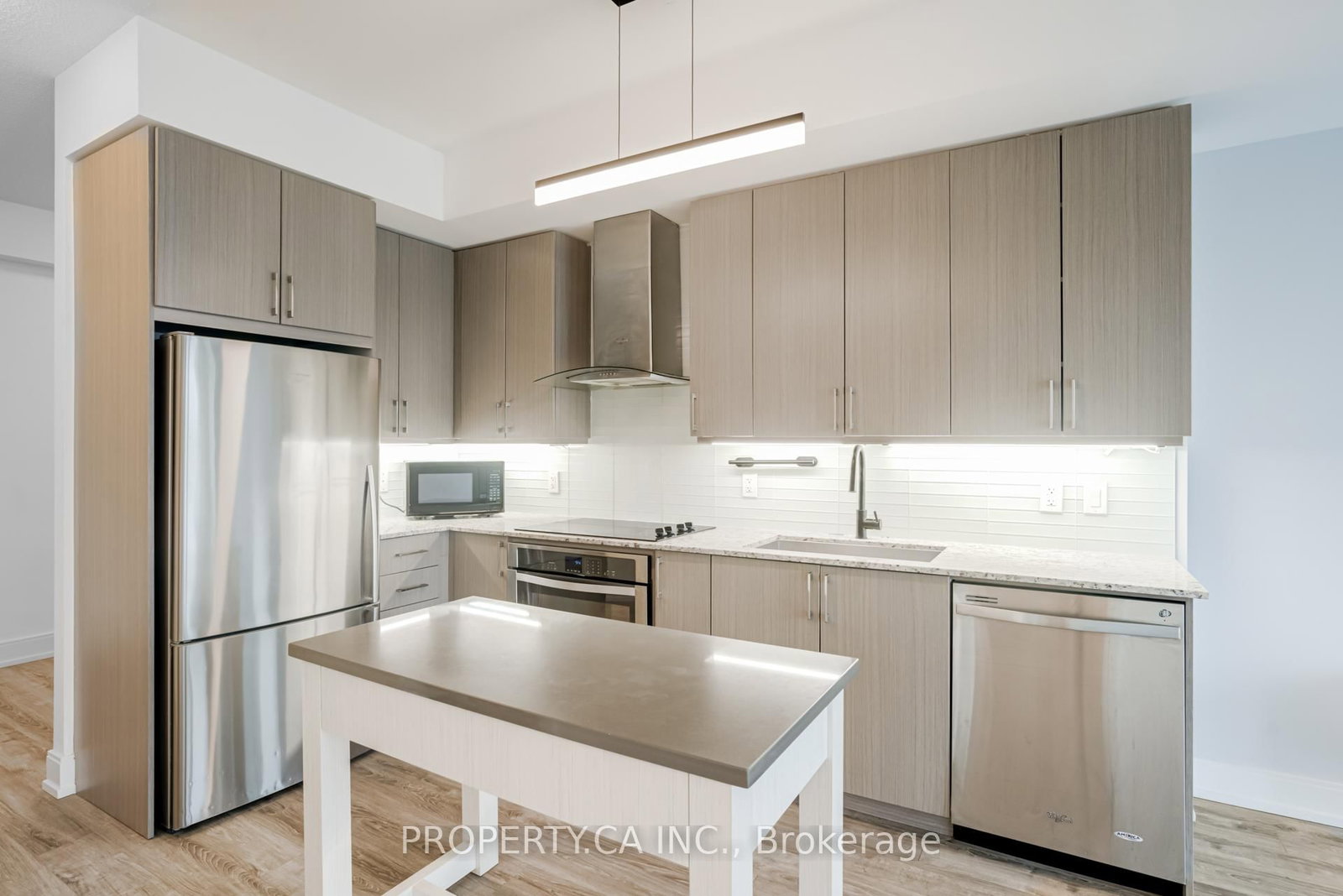 9600 Yonge Street, Unit 305B - Photo 7