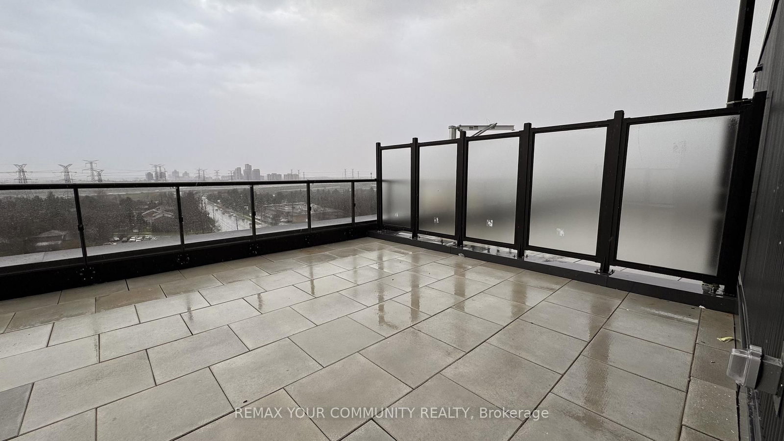 8188 Yonge Street, Unit 1004 - Photo 18