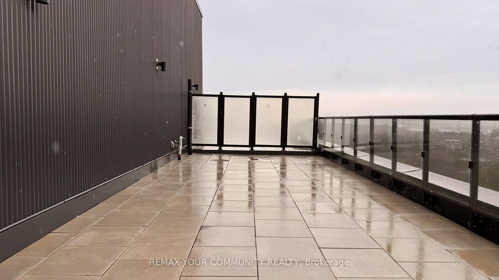 8188 Yonge Street, Unit 1004 - Photo 20