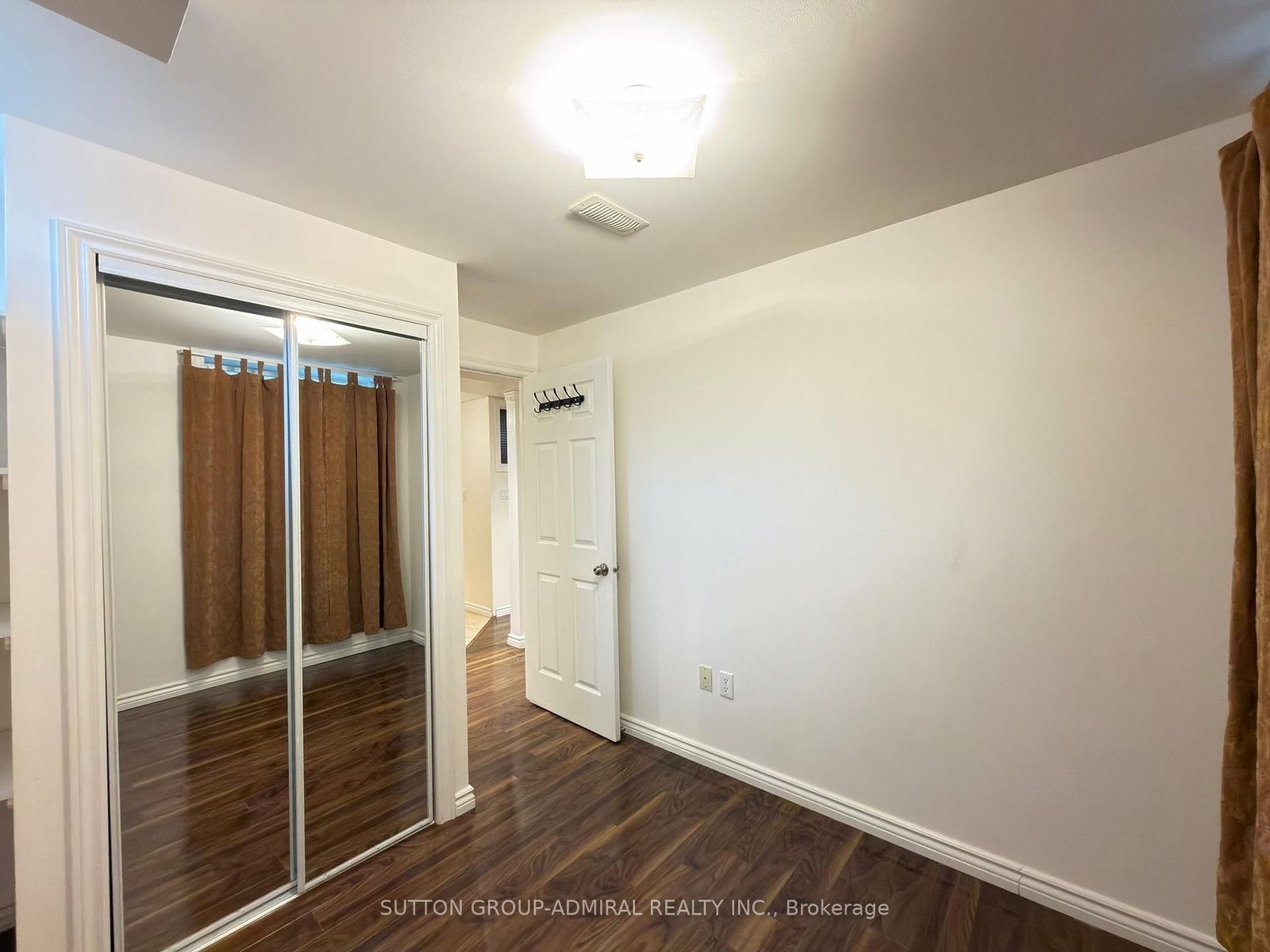 20 Aztec Court - Photo 6