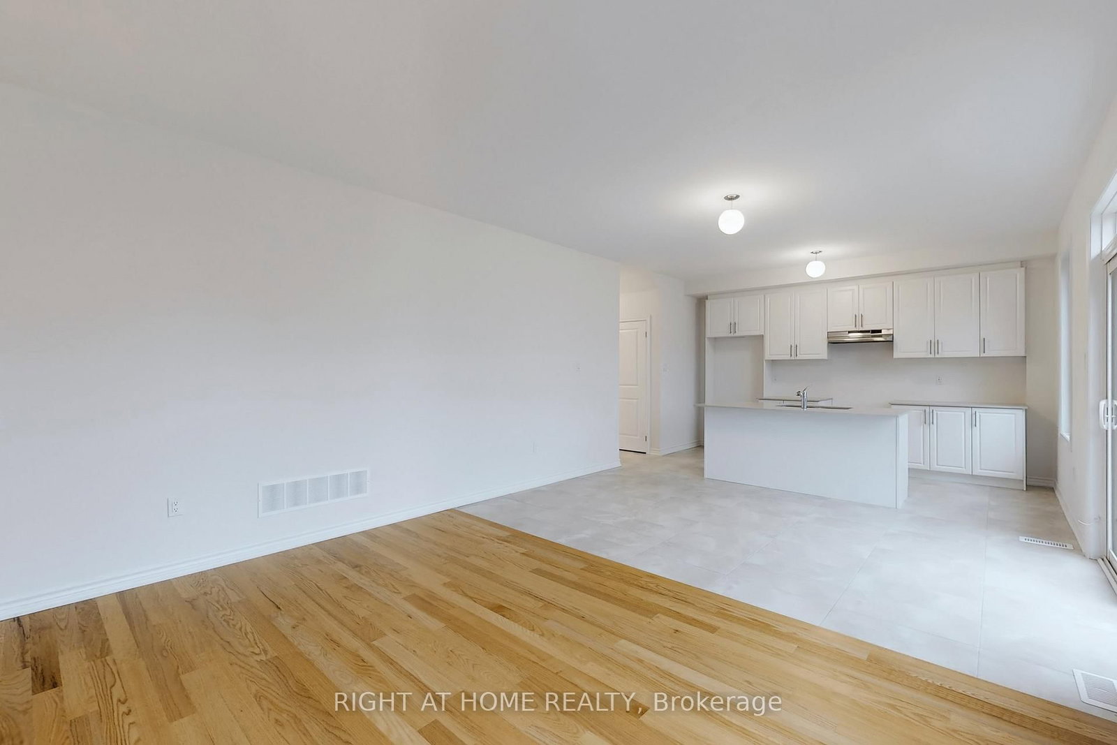 40 Ainslie Hill Crescent - Photo 6