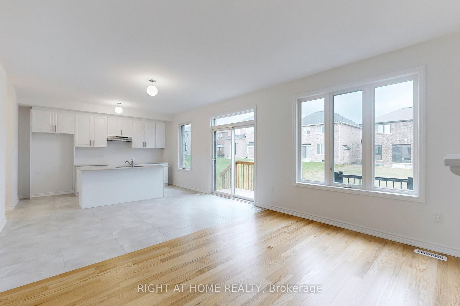 40 Ainslie Hill Crescent - Photo 8