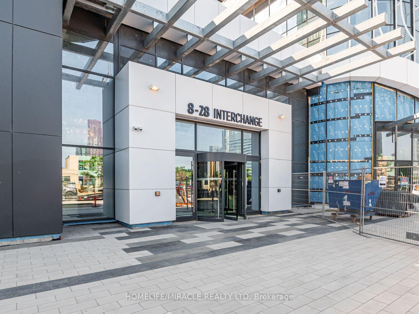 28 INTERCHANGE Way, Unit 2009 - Photo 2