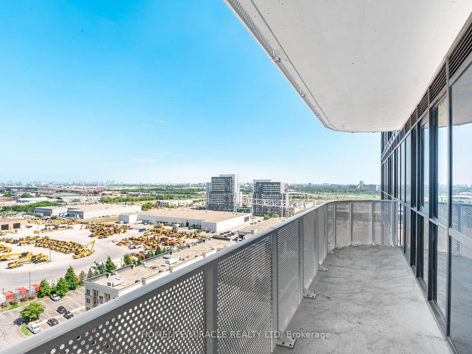 28 INTERCHANGE Way, Unit 2009 - Photo 25