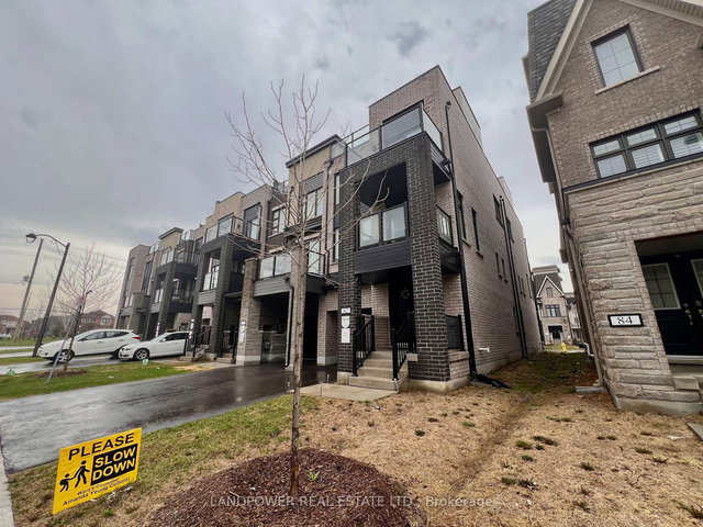 82 William Shearn Crescent