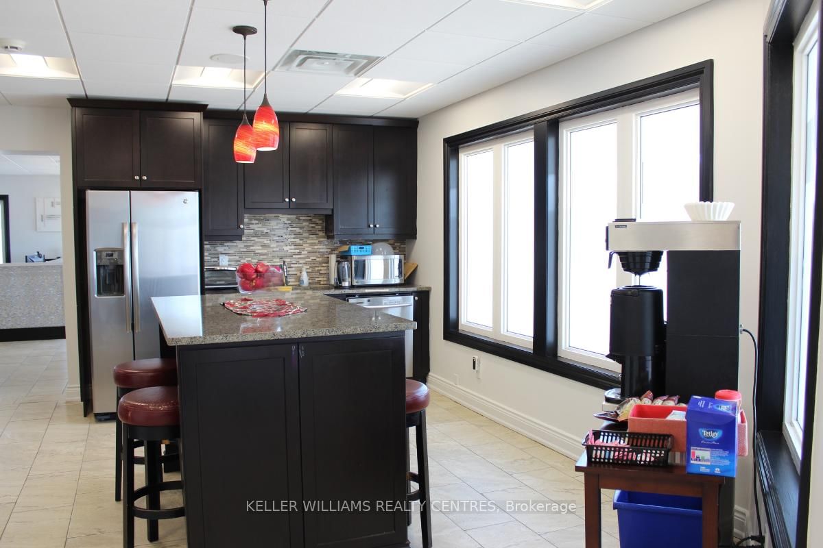 117 Wellington Street E, Unit 2C - Photo 10