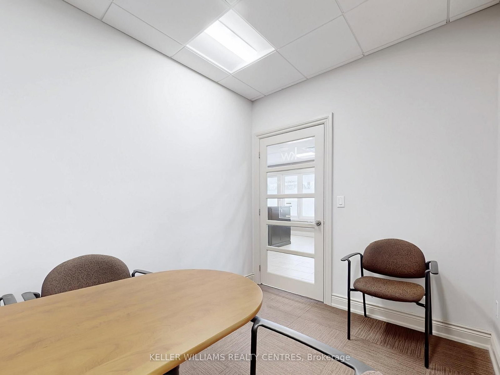 117 Wellington Street E, Unit 2C - Photo 16