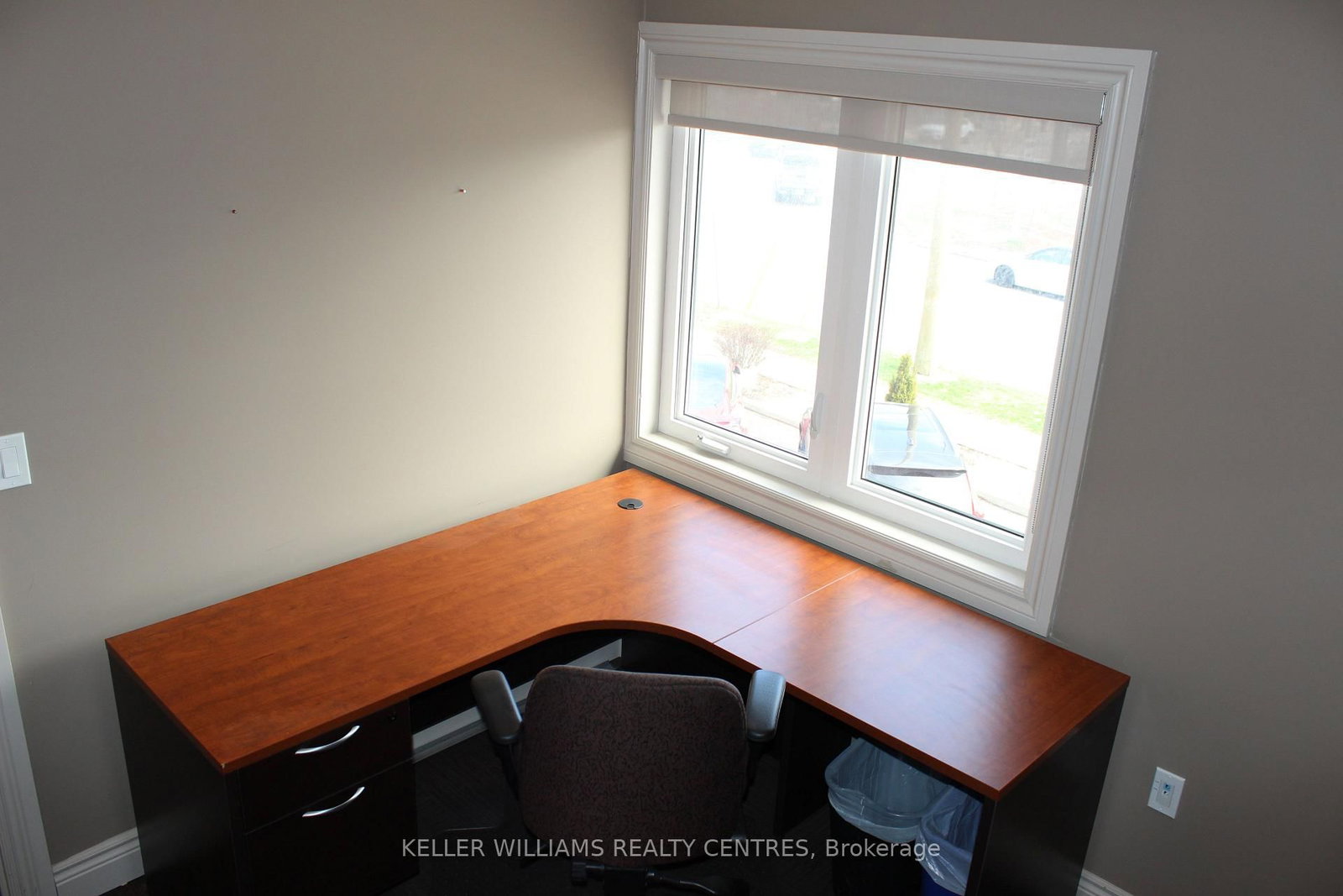 117 Wellington Street E, Unit 2C - Photo 2
