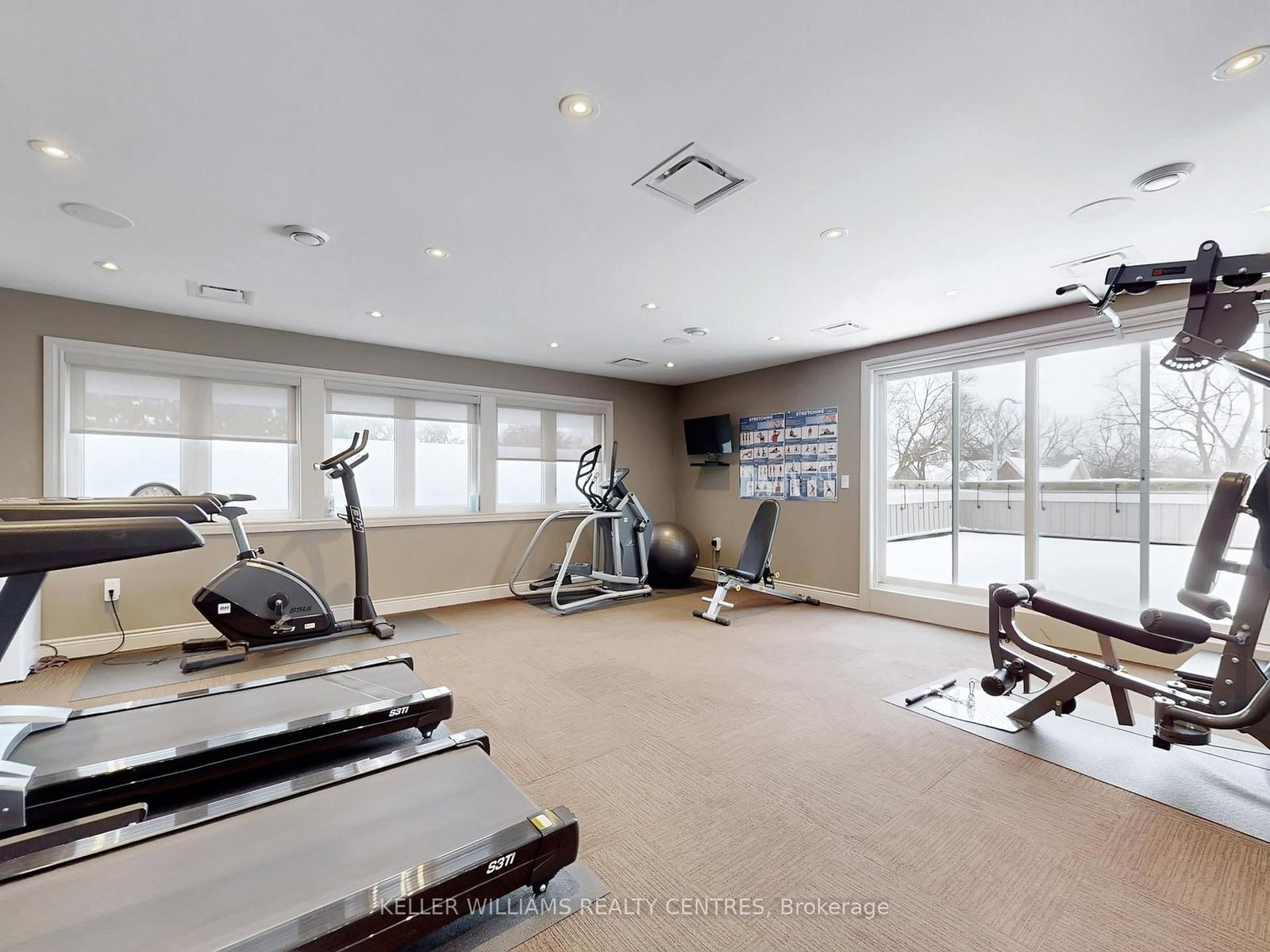 117 Wellington Street E, Unit 2C - Photo 20