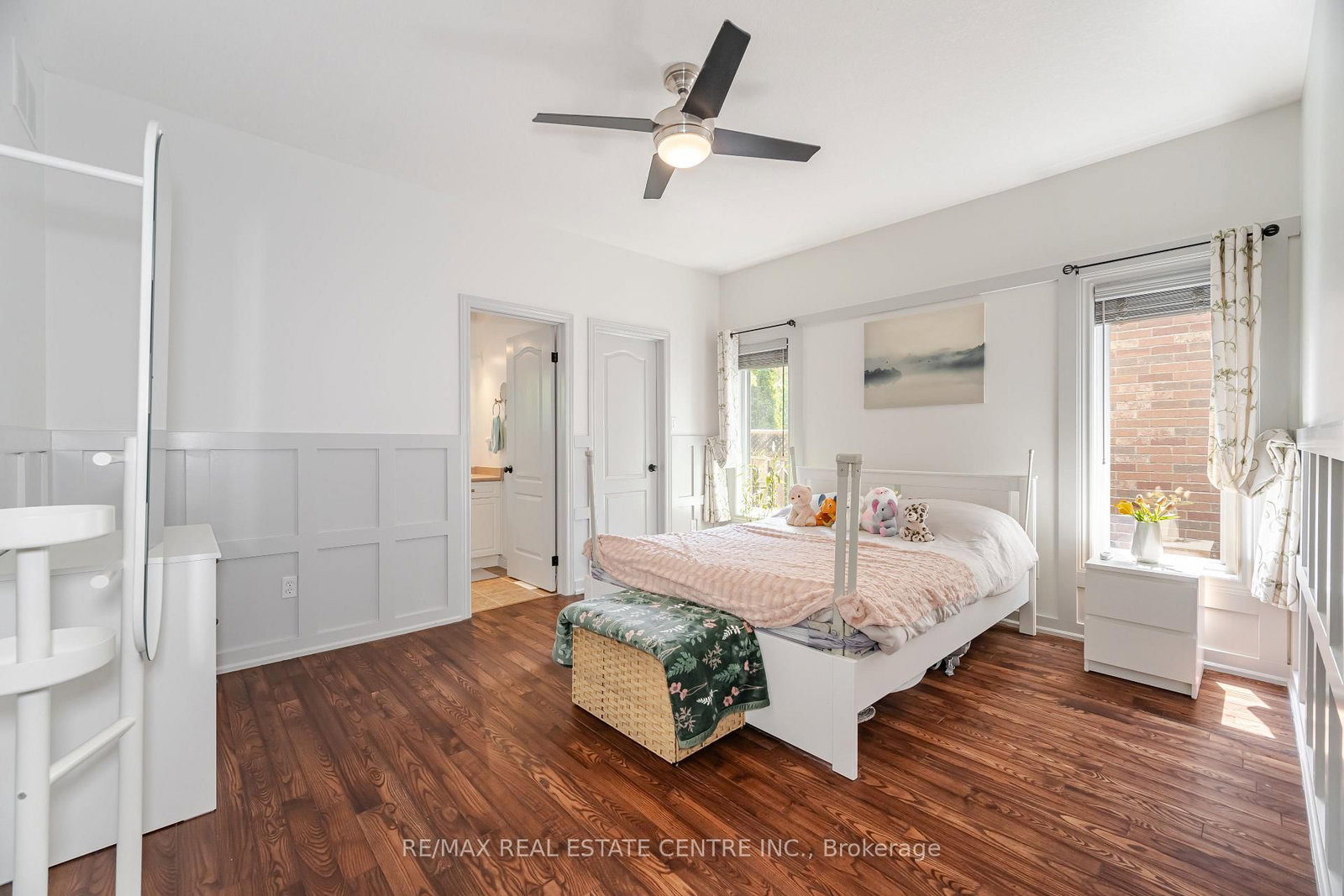 Detached House for sale at 39 Stoneham Street, New Tecumseth, Ontario, L9R 2E6 - Alliston - MLS: N13013834