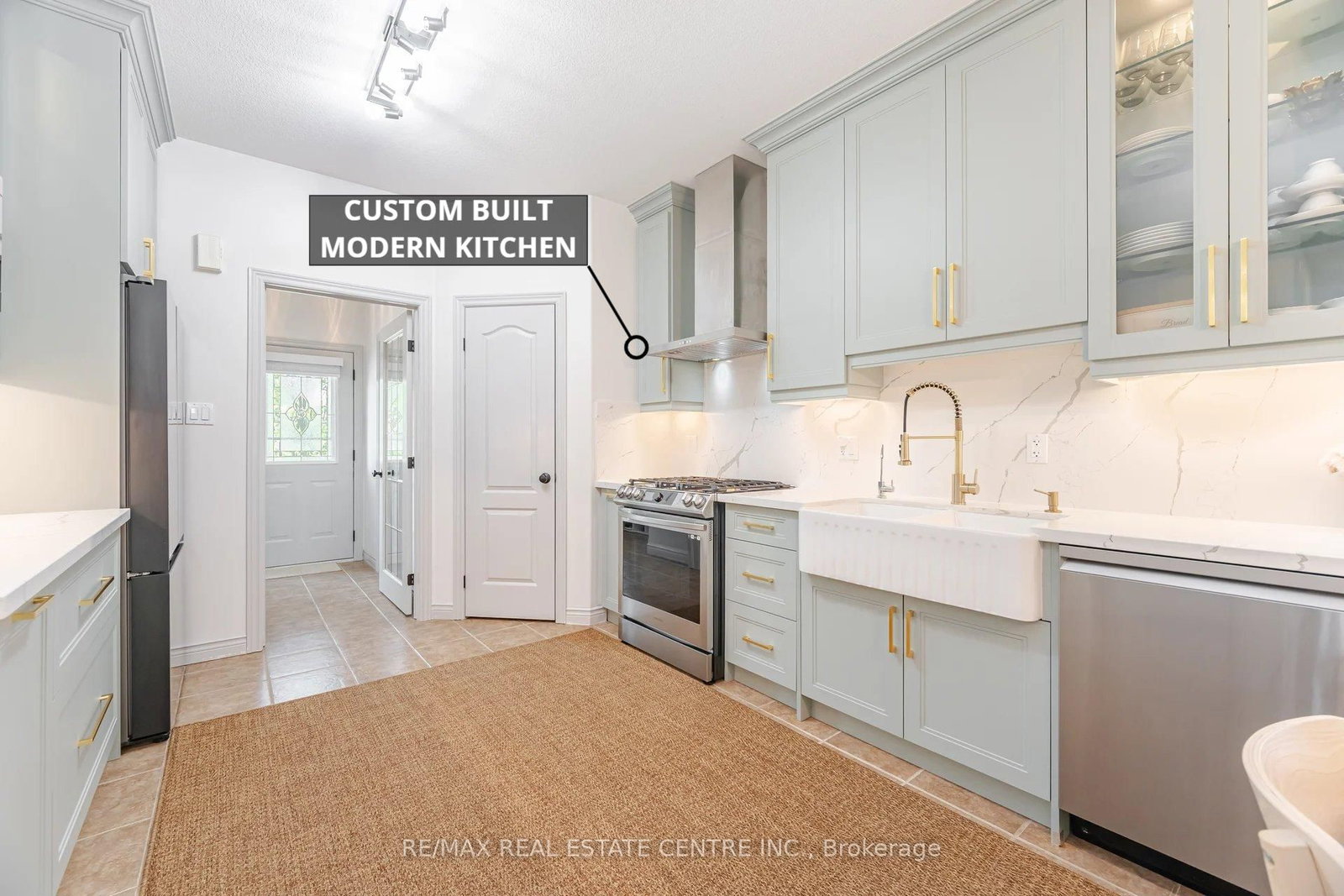 Detached House for sale at 39 Stoneham Street, New Tecumseth, Ontario, L9R 2E6 - Alliston - MLS: N13013834