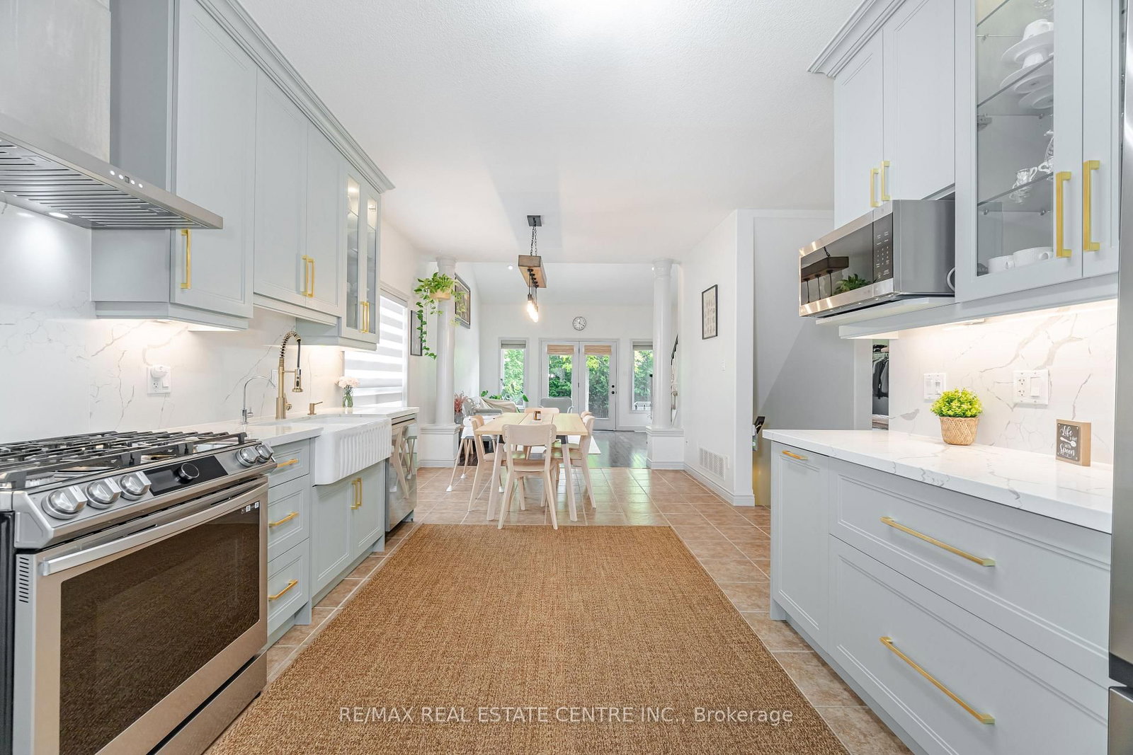 Detached House for sale at 39 Stoneham Street, New Tecumseth, Ontario, L9R 2E6 - Alliston - MLS: N13013834