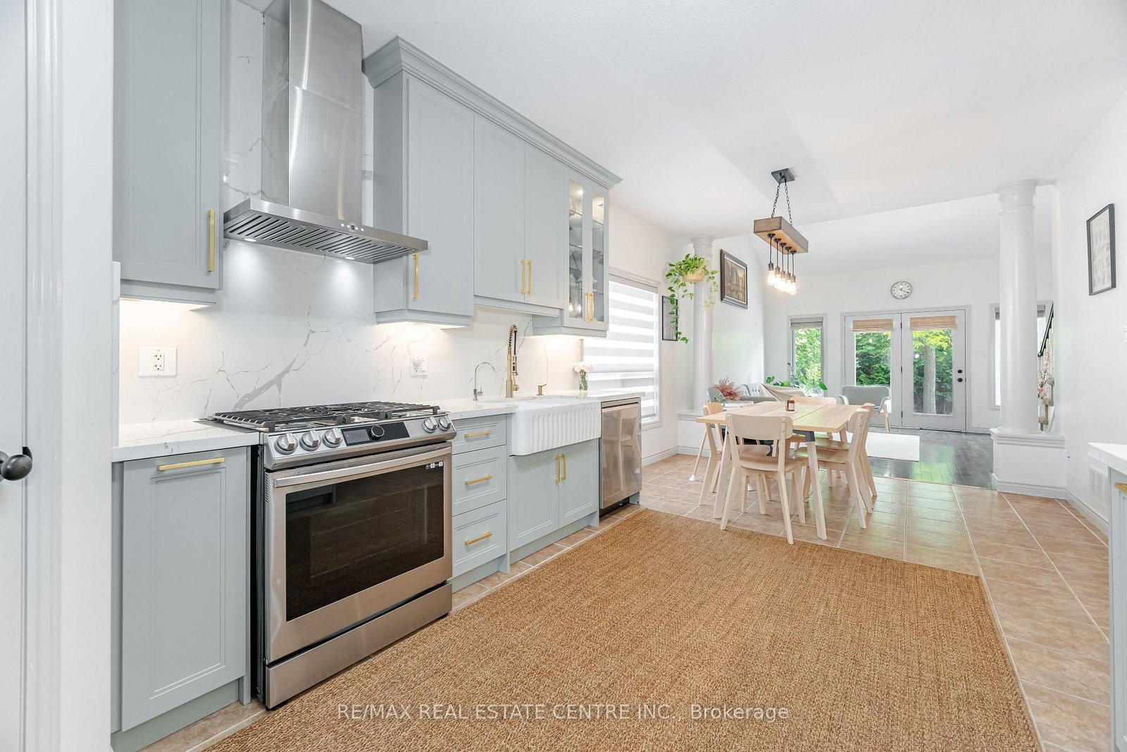 Detached House for sale at 39 Stoneham Street, New Tecumseth, Ontario, L9R 2E6 - Alliston - MLS: N13013834