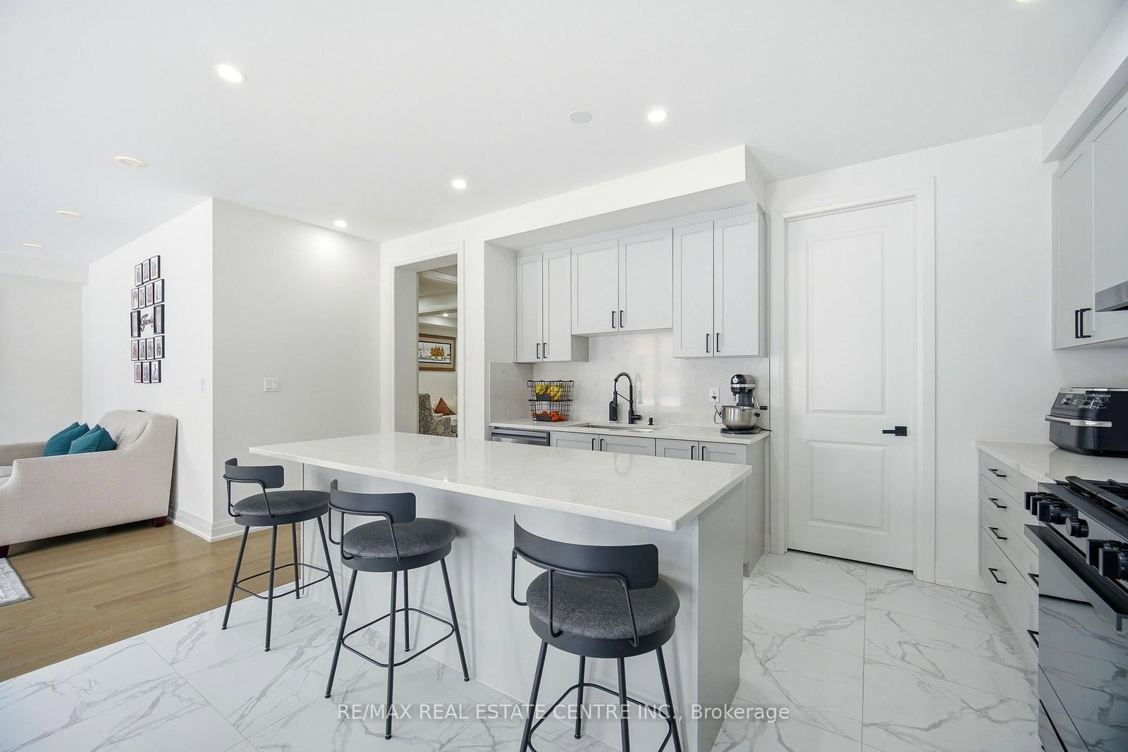 112 Bluebird Boulevard - Photo 16