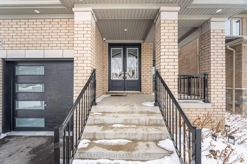 112 Bluebird Blvd, Adjala-Tosorontio, L0G 1W0 | Image 2