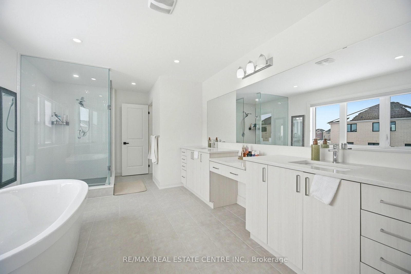 112 Bluebird Boulevard - Photo 33