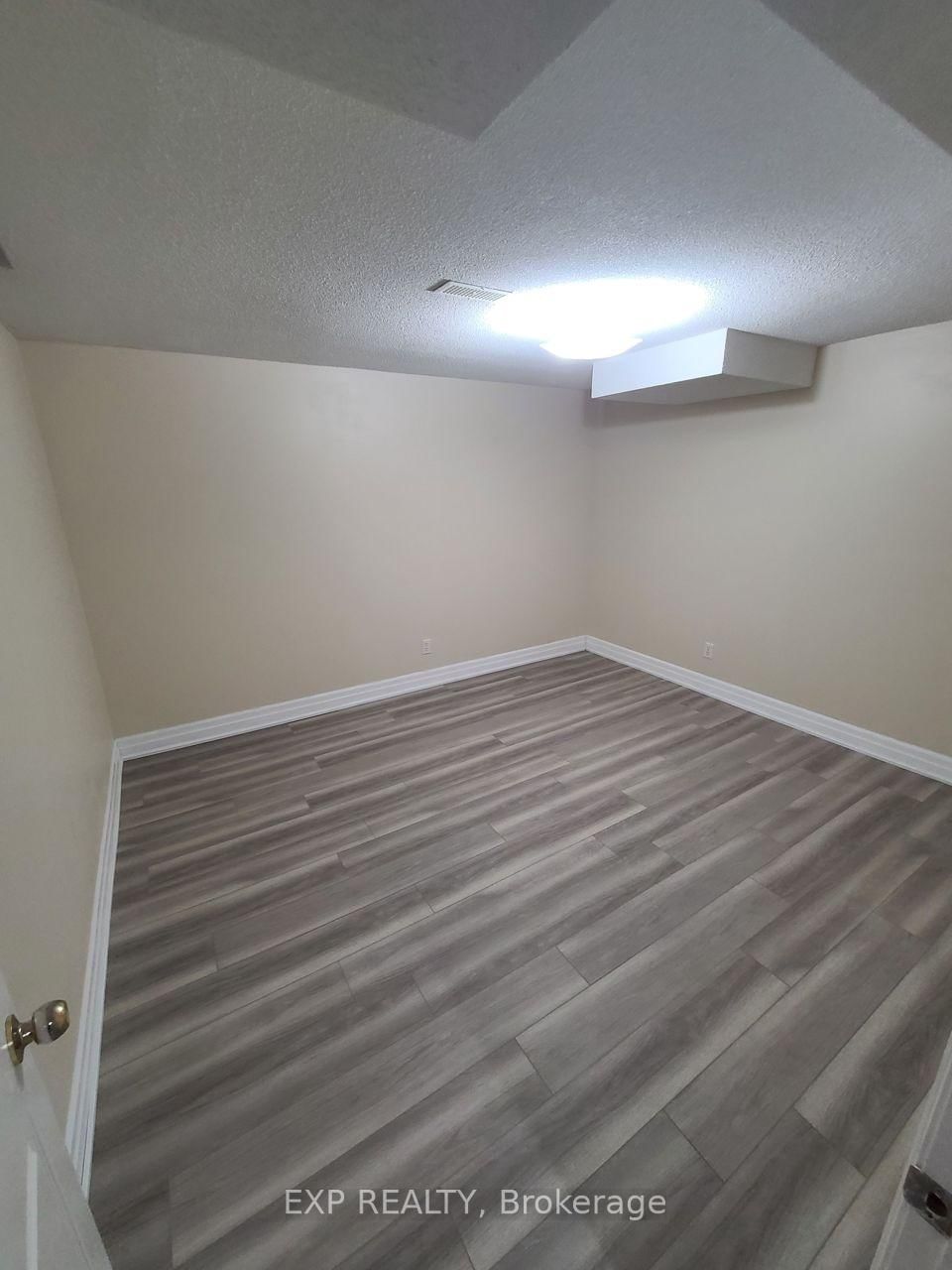 29 Northgate Crescent - Photo 40