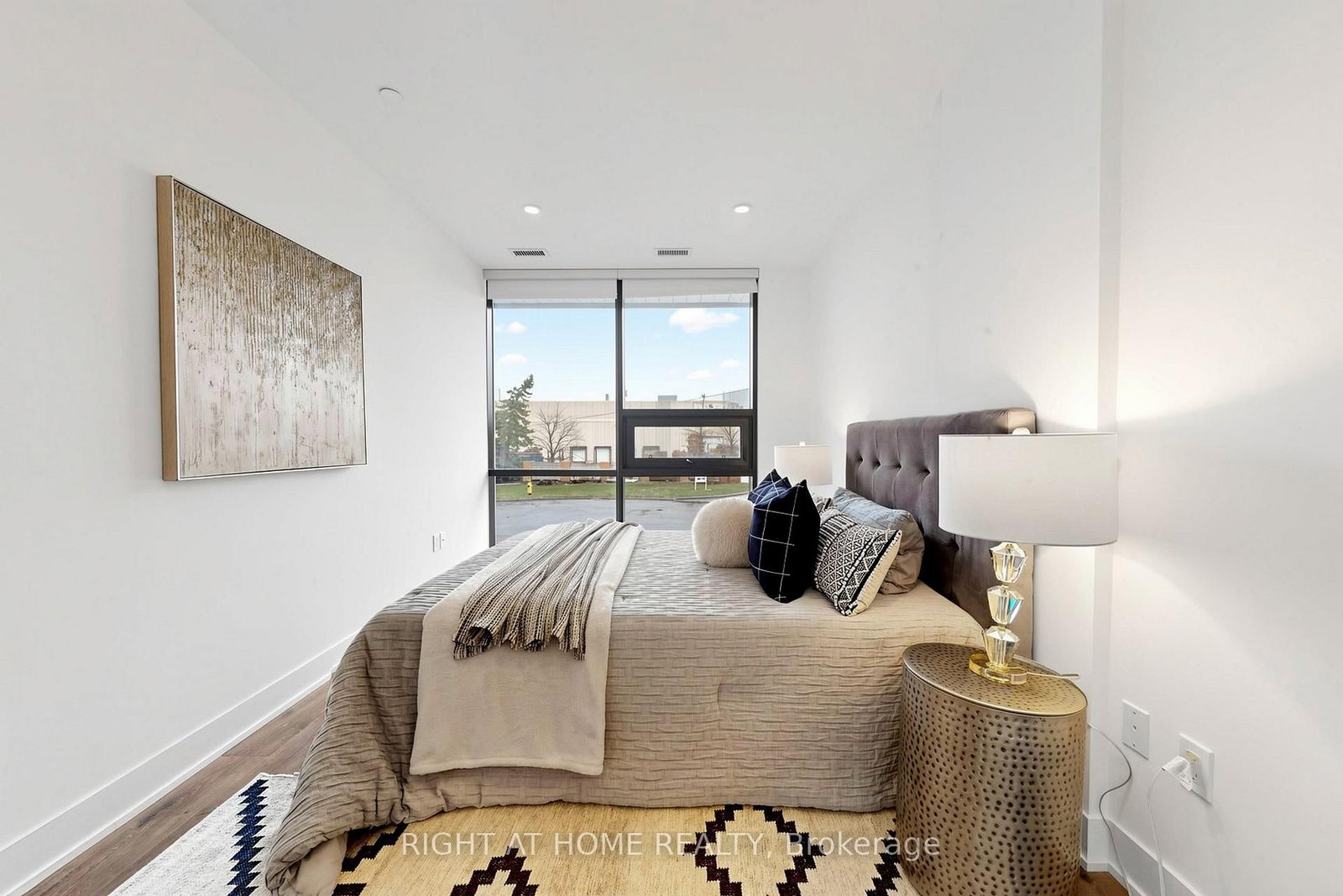 2908 Highway 7 Road, Unit 109 - Photo 35