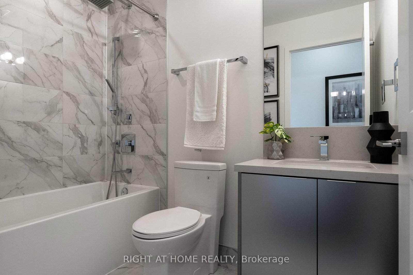 2908 Highway 7 Road, Unit 109 - Photo 37