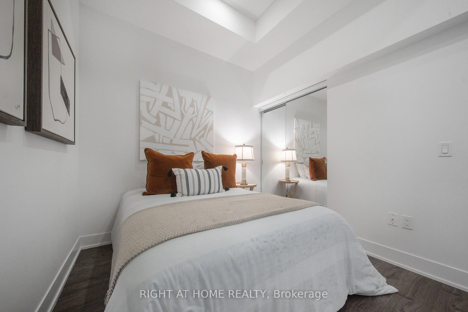 2908 Highway 7 Road, Unit 109 - Photo 43