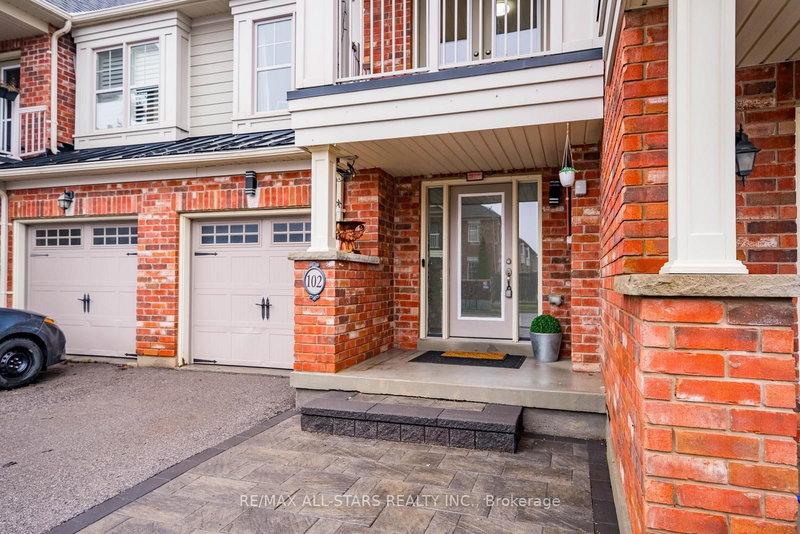 102 John Davis Gate, Whitchurch-Stouffville, L4A 0B5 | Image 3
