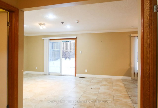 #2 (Lower Unit) - 56 Francis Street