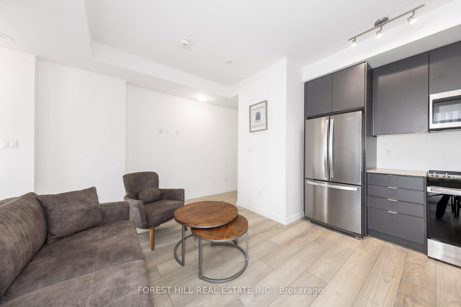 18 Lytham Green Circle, Unit 2 - Photo 10