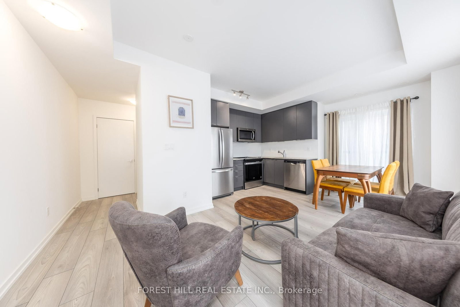 18 Lytham Green Circle, Unit 2 - Photo 11