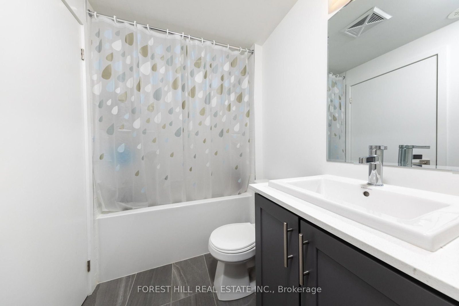 18 Lytham Green Circle, Unit 2 - Photo 13