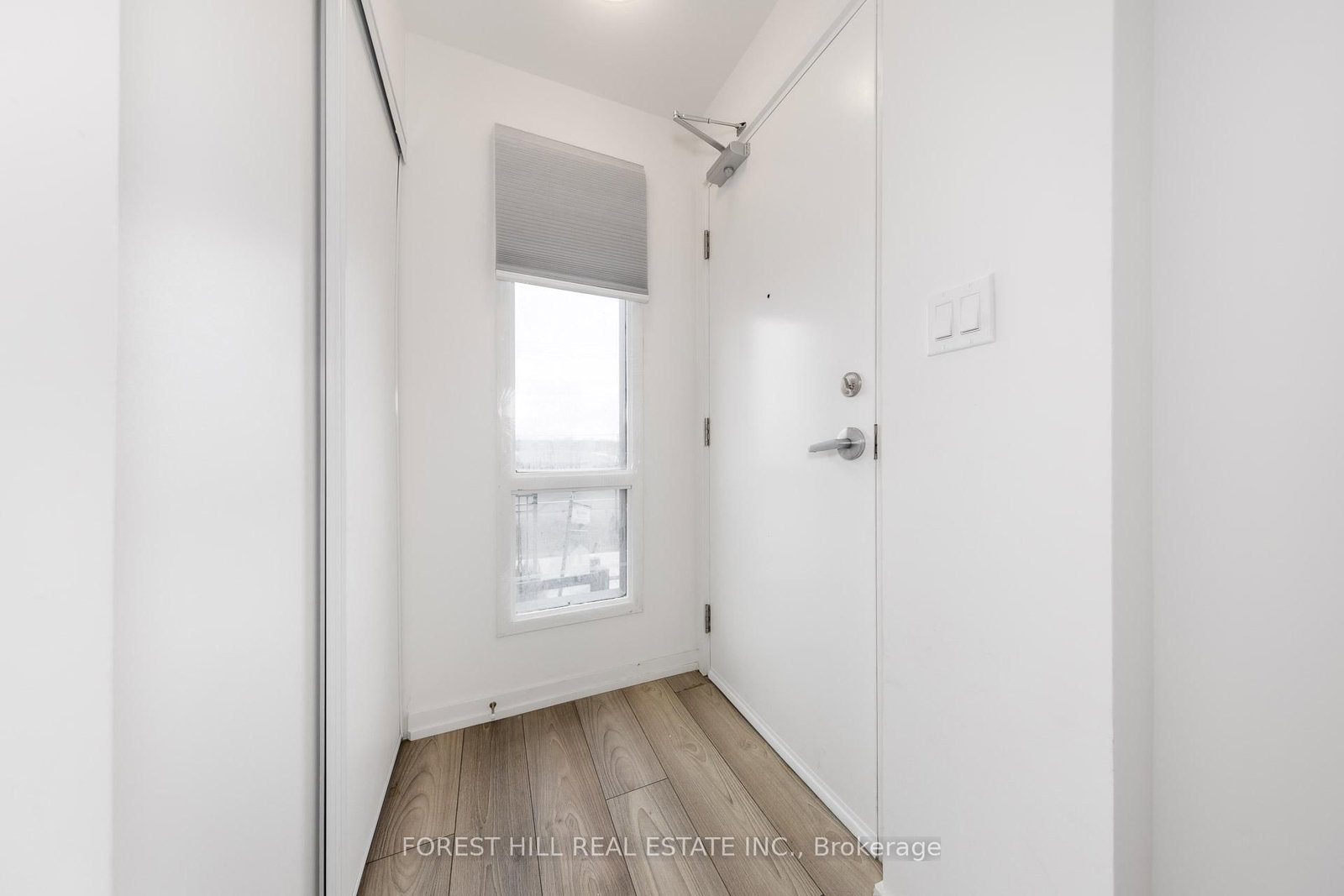 18 Lytham Green Circle, Unit 2 - Photo 3