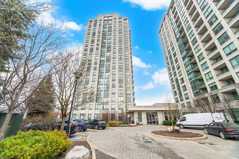 1010 - 88 Promenade Circ, Vaughan, L4J 9A4 | Image 3