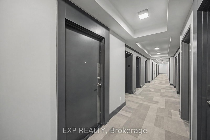 309 - 7895 Jane St, Vaughan, L4K 2M7 | Image 2