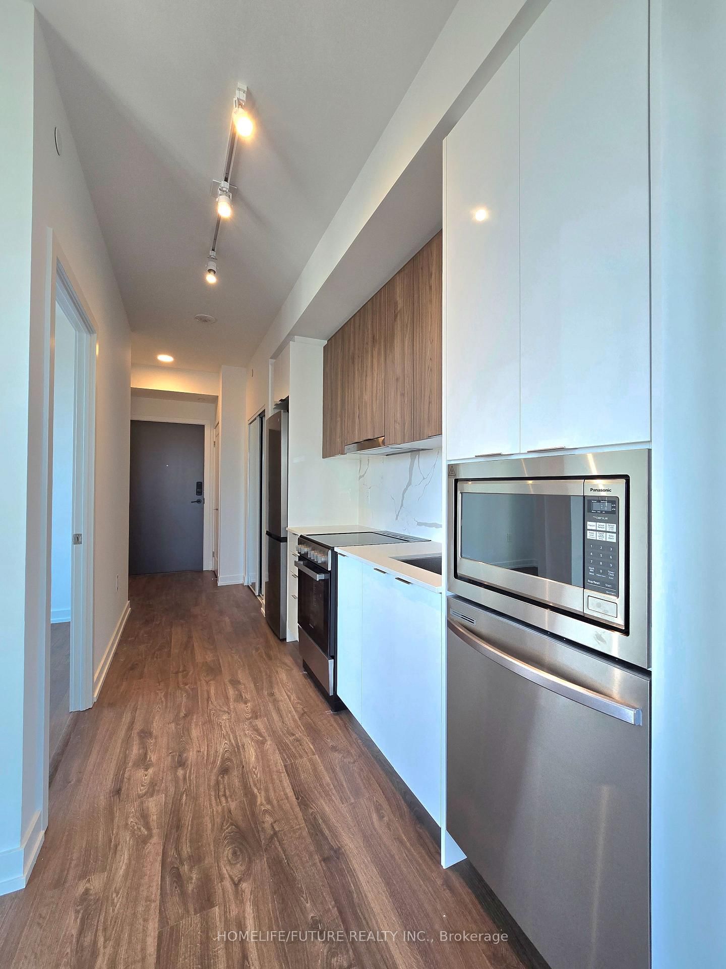 9763 Markham Road, Unit A1902 - Photo 4