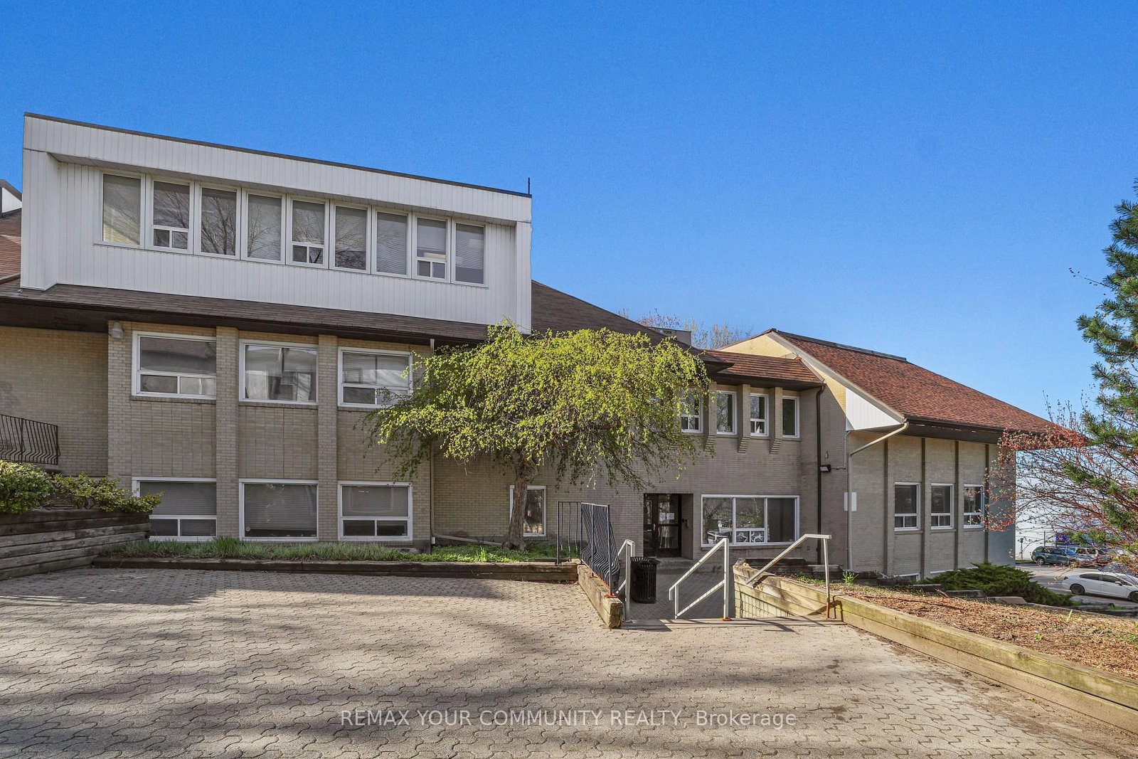 171 Main Street S, Unit 203 - Photo 5