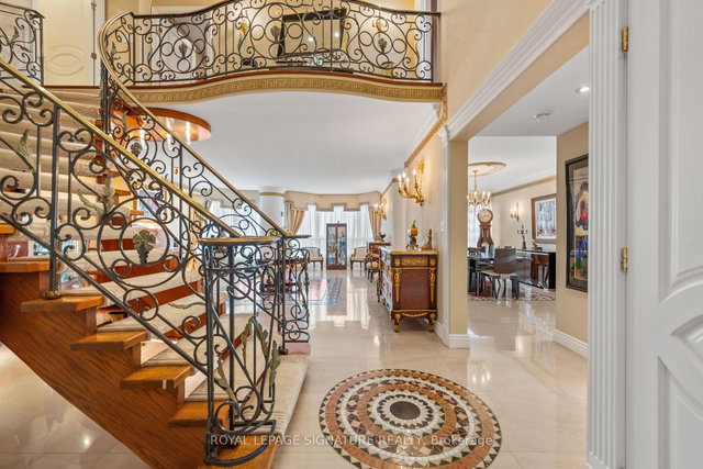 PH9 - 7300 Yonge Street