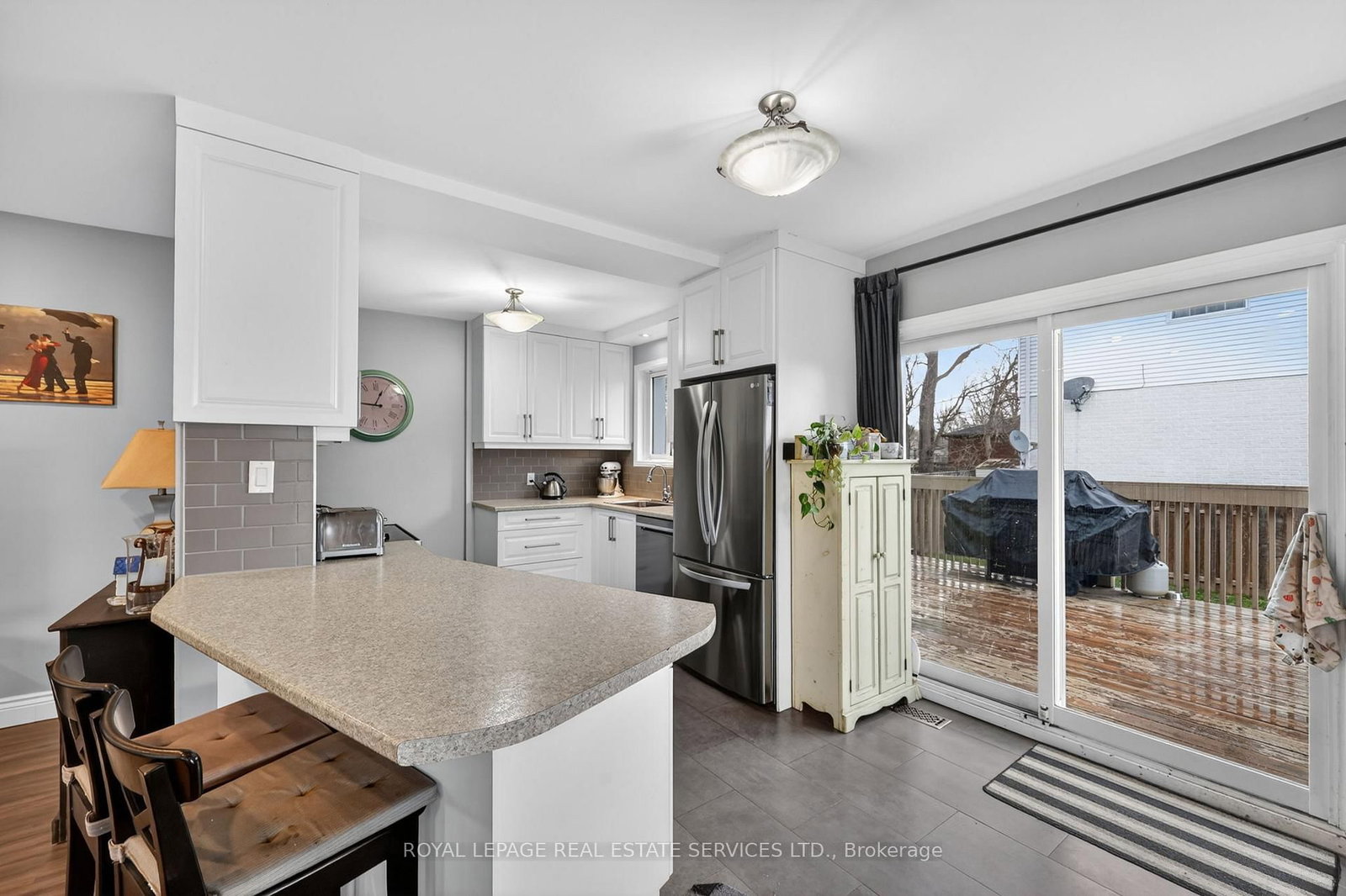 Detached House for sale at 71 Centre Street, New Tecumseth, Ontario, L9R 1J4 - Alliston - MLS: N13014944