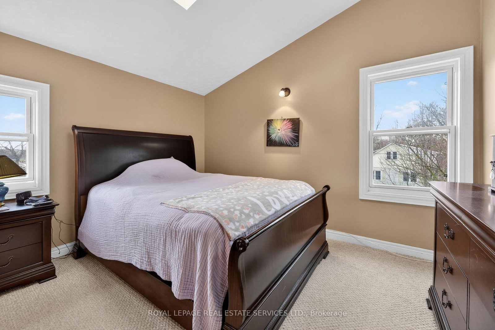 Detached House for sale at 71 Centre Street, New Tecumseth, Ontario, L9R 1J4 - Alliston - MLS: N13014944