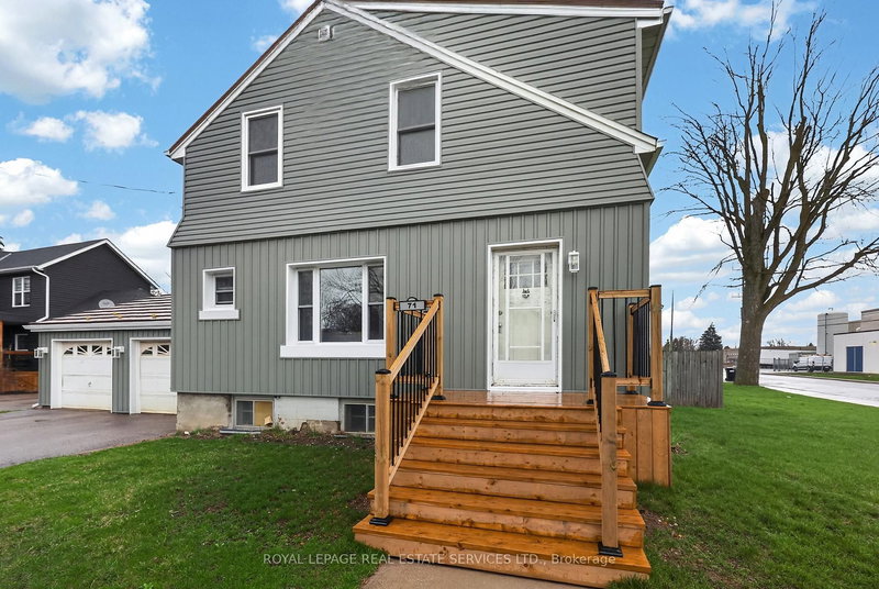 71 Centre St S, New Tecumseth, L9R 1J4 | Image 2